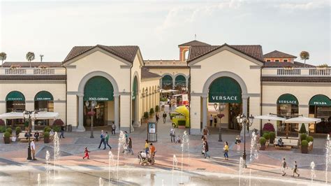 prada serravalle serravalle scrivia|Designer Outlet Serravalle .